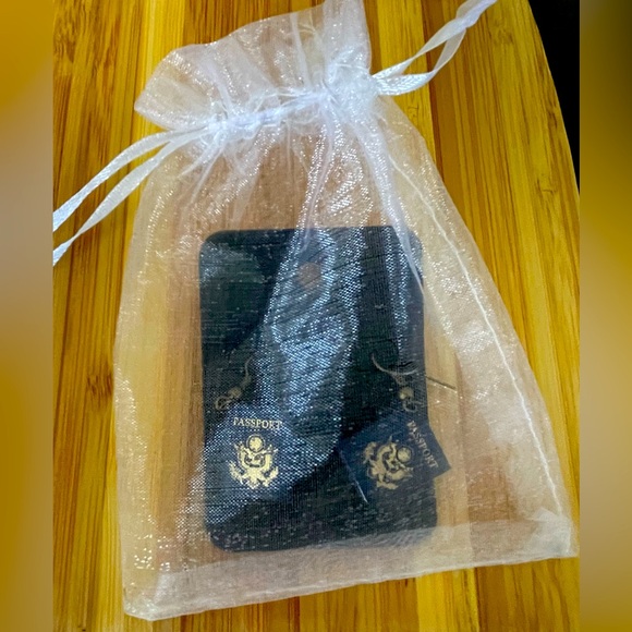 Travel Passport Earrings - Picture 6 of 6